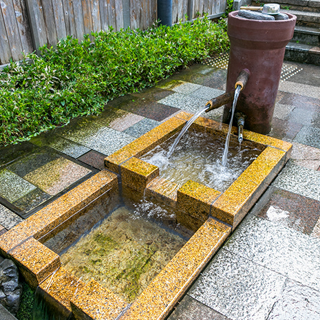 名水 大手いこ井の泉緑地